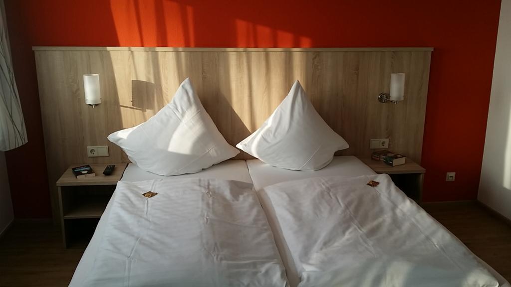 קובלנץ Hotel Rheinkrone מראה חיצוני תמונה